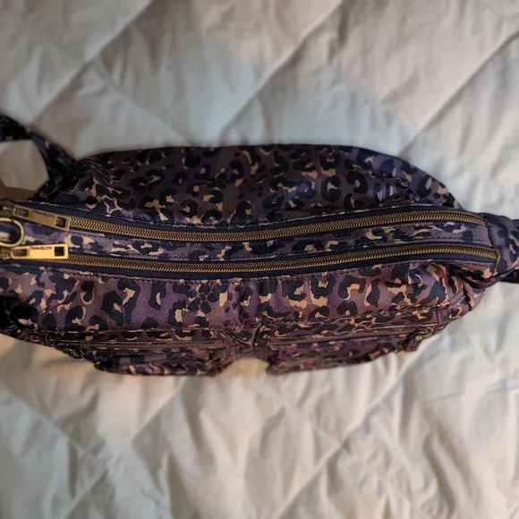 Travelon bag purple leopard print. 9.5x14x5.5" - Picture 7 of 11